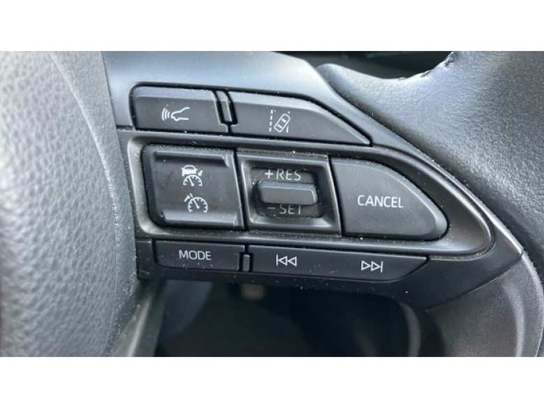 Toyota Yaris Cross 1.5 Hybrid Design 5dr CVT Hybrid Estate